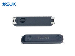 Stabile 7M 32.768KHZ SJK SMD 7015 Abstimmungsgabel Kristall-Serie Lastkapazität Cl 12.5pF